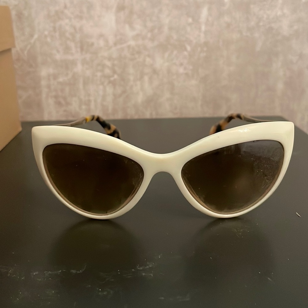 Miu Miu Vintage Cat eye glasses